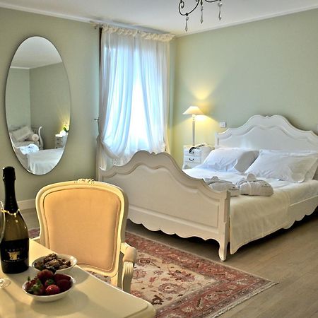 Villa Chiopris Luaran gambar